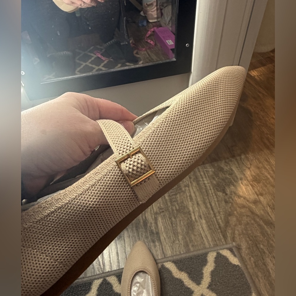 Mesh Mary Jane’s with adjustable buckle - Picture 2 of 6
